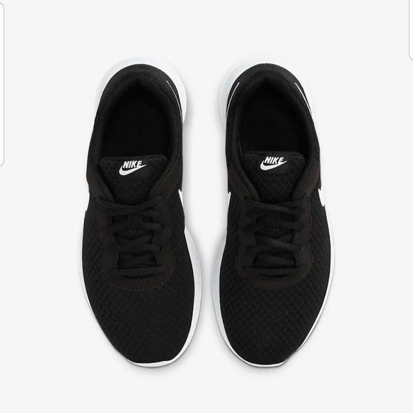 NWT !!! Nike Tanjun - Picture 10 of 14